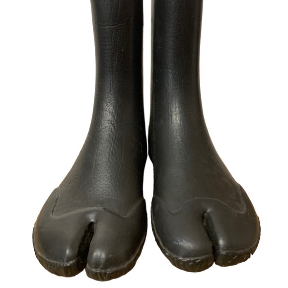 Neilpryde Body Glove Split  Toe WindSurf Booties Women Size US 7 EUR 38 Black - Picture 3 of 12